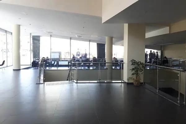 T.C. Bahçelievler Belediyesi Akif Emre Kültür Merkezi - Kültür Merkezi - İstanbul Ataşehir