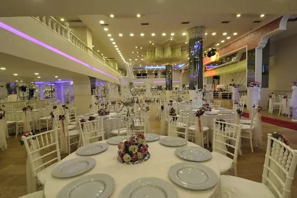 İpek düğün salonu - Düğün Hizmeti - İstanbul Küçükçekmece