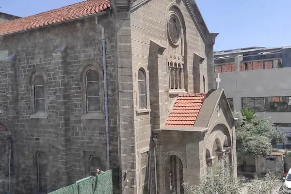 Alsancak Katolik Kilisesi - Katolik Kilisesi - İzmir Konak
