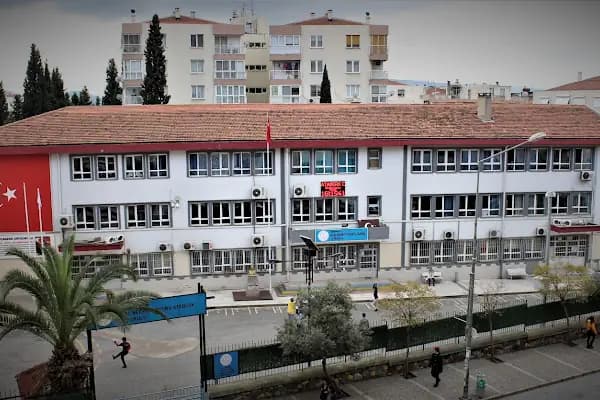 Izmir-Karabağlar Fevzi Çakmak Ortaokulu - Okul - İzmir Karabağlar