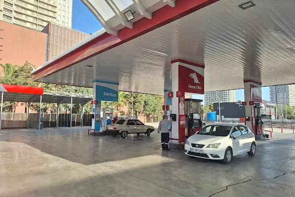 Petrol Ofisi - Benzin İstasyonu - İzmir Bornova