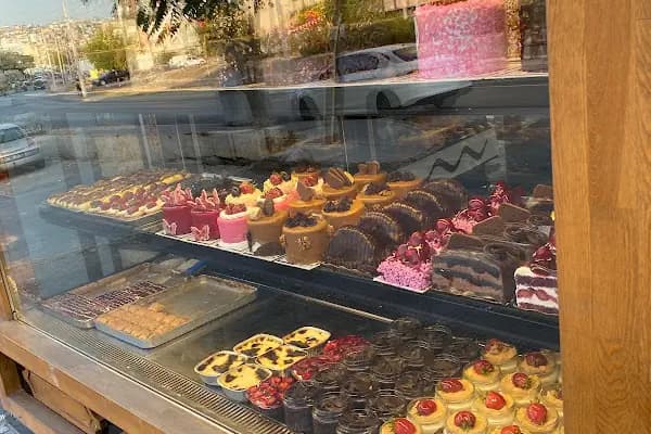Sadem Patisserie Cafe - Fırın - İzmir Balçova