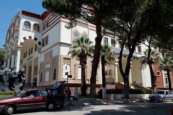 İlçe Milli Eğitim Müdürlüğü - Yerel Resmi Daire - İzmir Bayındır