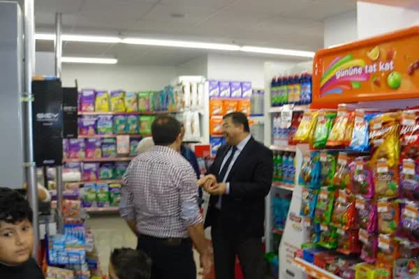 SARILAR MARKET (PAYE KART - TICKET - SODEXO- METROPOL CARD - SETCARD - MULTİNET ) - Alışveriş merkezi - İzmir Bornova