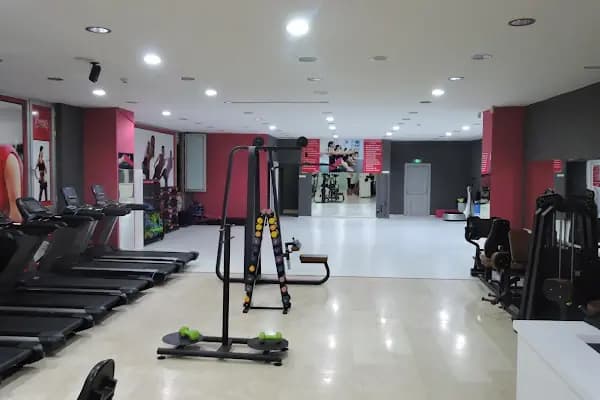 Prenses Spor Güneşli - Spor salonu - İstanbul Bağcılar