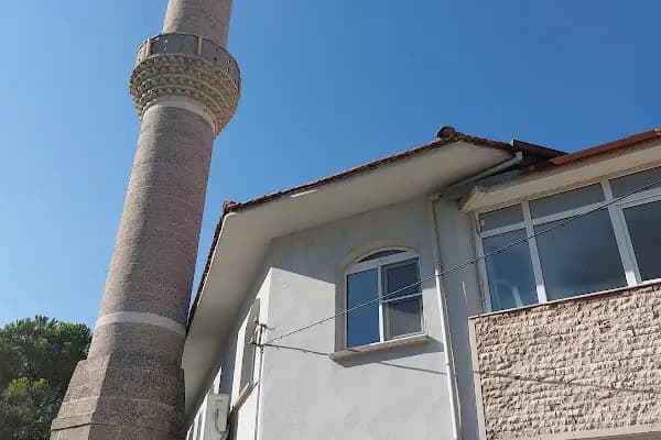 Maltepe Cami - Cami - İzmir Bergama
