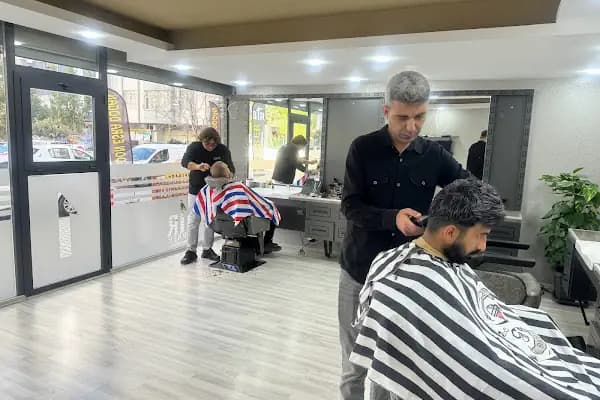 Bir Berber Saç Tasarım Stüdyosu - Berber Dükkanı - Adana Seyhan