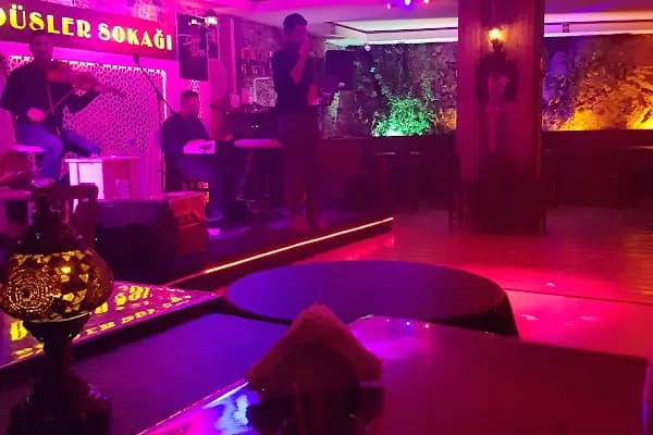 Düşler Sokaği - Bar - Antalya Alanya