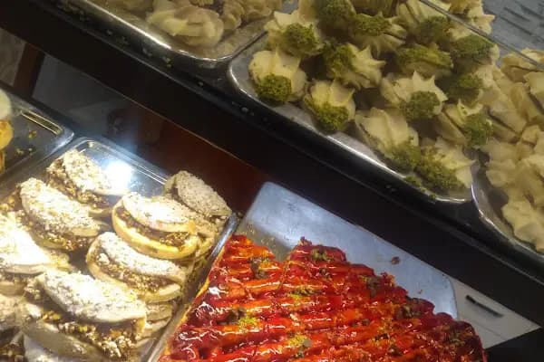 Özdilek Pasta Waffle - Pastane - İstanbul Küçükçekmece