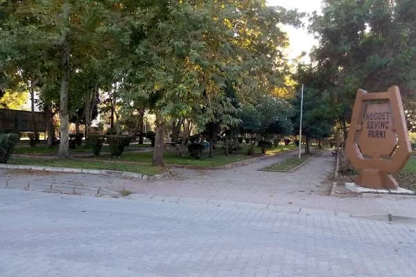 Necdet Sevinç Parkı - Park - Adana Karataş