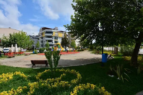 Şehit Ömer Faruk BOL Parkı - Park - Balıkesir Ayvalık