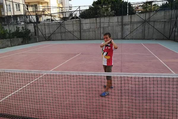 Alanya Belediyesi Tenis Kortu - Tenis Kortu - Antalya Alanya
