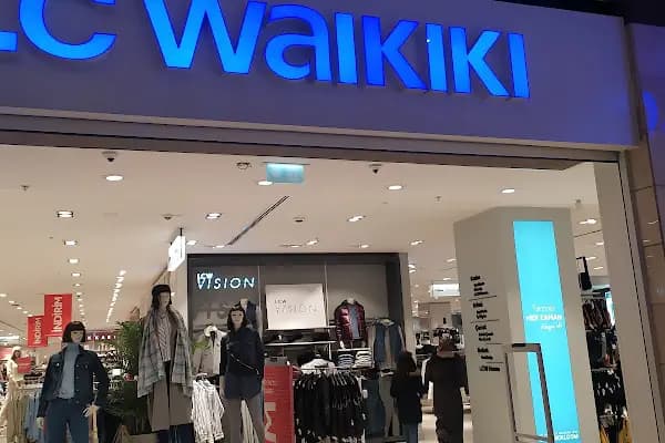 LC Waikiki - Giyim mağazası - Konya Altınekin
