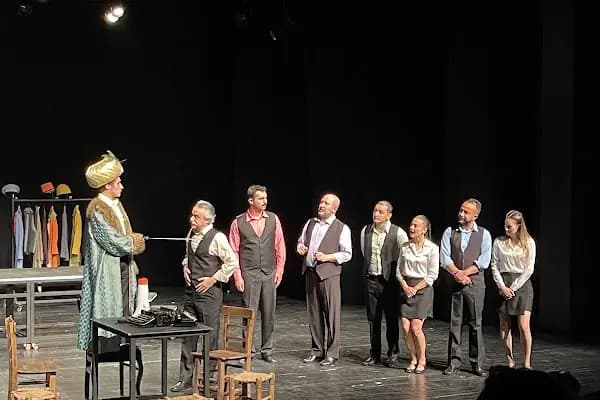 İzBBŞT İsmet İnönü Sahnesi - Tiyatro Sahnesi - İzmir Konak