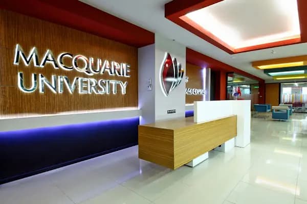 Macquarıe Üniversitesi İngilizce Dil Kursu - Dil Okulu - Bursa Osmangazi