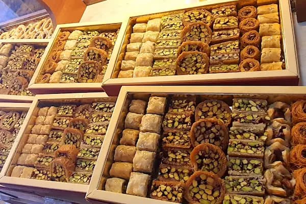 Tatlıcı - Tatlı Dükkanı - İstanbul Bağcılar