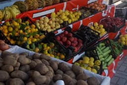 EFESU09 DOĞAL ÜRÜNLER VE MANAV (greengrocer)( зеленщик)TOPTAN VE PERAKENDE