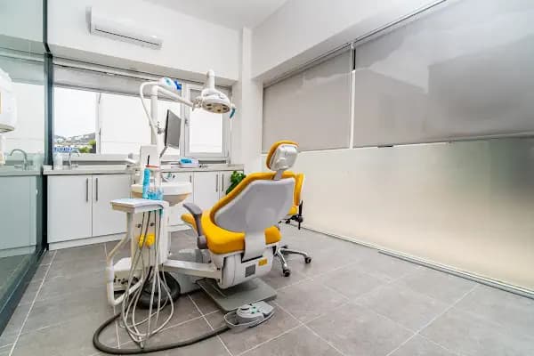 ÖZEL DENTHİPOKRAT AĞIZ VE DİŞ SAĞLIĞI POLİKLİNİĞİ - BODRUM ŞUBESİ - Diş Kliniği - Muğla Bodrum