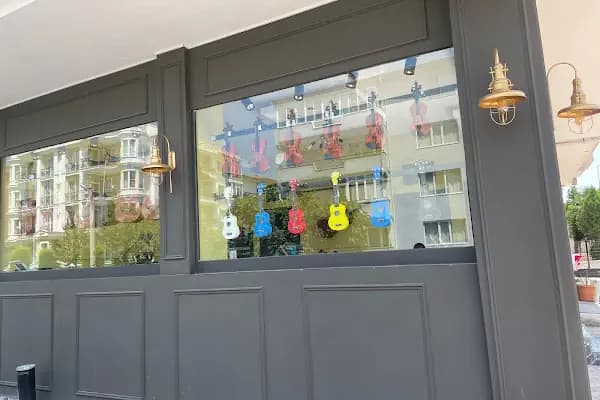 Mezzo Müzik Market - Müzik aletleri mağazası - Balıkesir Karesi