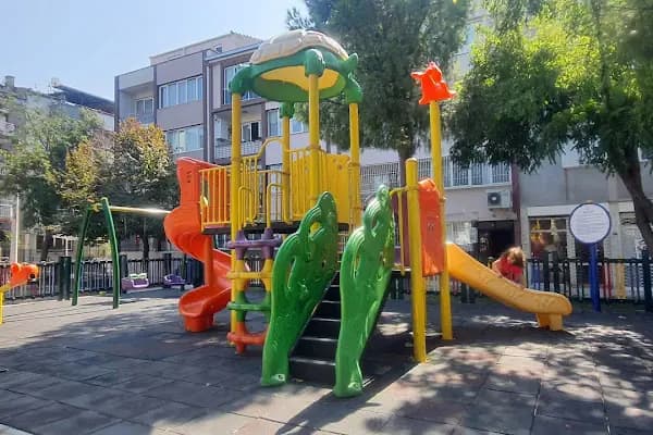 Konak Belediyesi Piri Reis Parkı - Park - İzmir Balçova