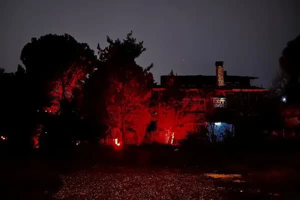4 Katlı Türkiye’nin en büyük Bursa Korku Evi - Bursa Exit - 3,5 dönüm Ormanlık Alanın İçerisinde - Oyun/Eğlence Merkezi - Bursa Nilüfer