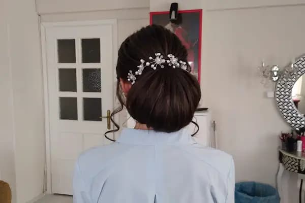 Nurcan Bayan Kuaförü - Kuaför - Bursa Gürsu