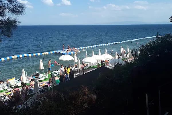Kartal Belediyesi Sosyal Tesisleri Halk Plajı - Kumsal - İstanbul Adalar