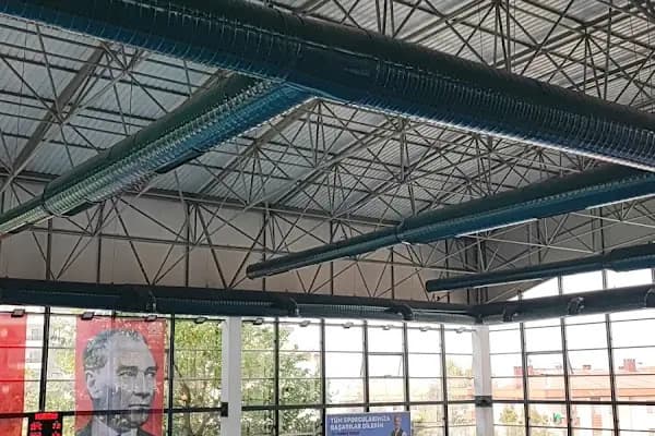 Nilüfer Belediyesi Konak Olimpik Yüzme Havuzu - Yüzme havuzu - Bursa Nilüfer