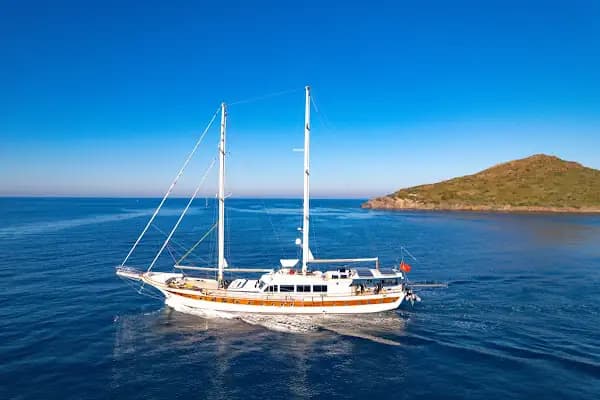 4U Yachting - Yacht Charter - Brokerage - Management / Yat Kiralama Satış ve Yönetim - Yat Komisyoncusu - Muğla Bodrum