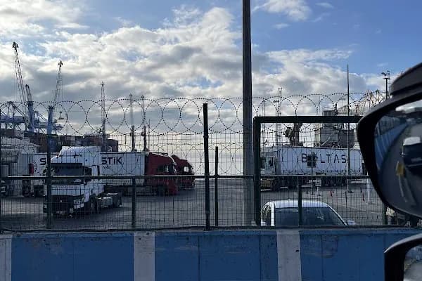 Ambarlı - Otobüs Durağı - İstanbul Esenyurt