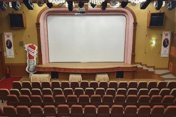 Bayındır Cinetolium Sinemaları - Film Yapım Şirketi - İzmir Narlıdere