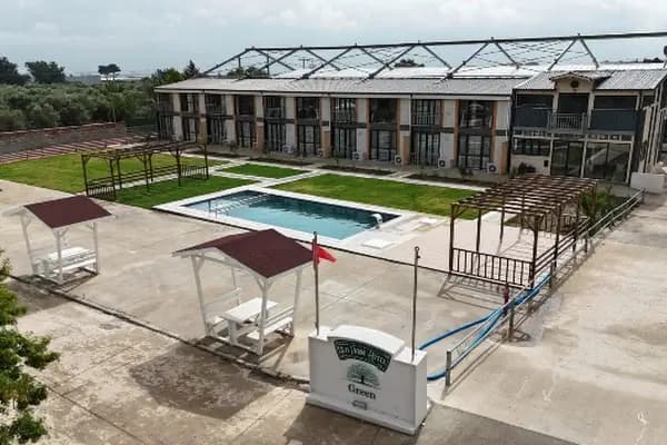 Old Farm Hotel - Otel - İzmir Bayraklı