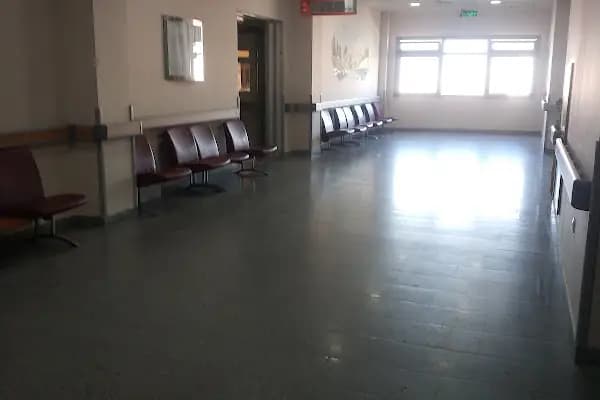 Arnavutköy Devlet Hastanesi - Otobüs Durağı - İstanbul Arnavutköy