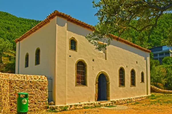 The Orthodox Church of the Great Martyr George - Ortodoks Kilisesi - Antalya Alanya