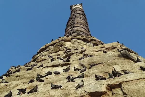 Çemberlitaş Sütunu - Tarihi Yer - İstanbul Fatih