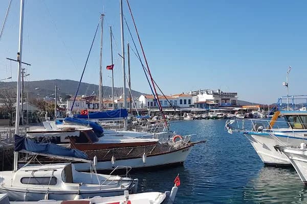 Urla Yat Limanı - Liman - İzmir Bergama