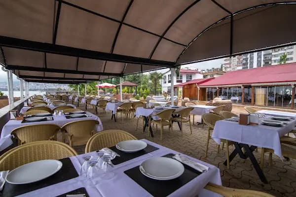 Akçaabat Horon Köfte &amp; Balık Restaurant - Türk restoranı - Trabzon Akçaabat