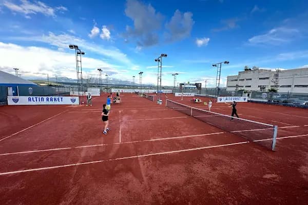 ALTIN RAKET TENİS KULÜBÜ - Tenis Kulübü - İzmir Bornova