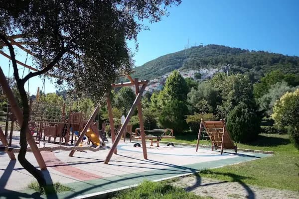 Balçova adalet ve demokrasi parkı. - Park - İzmir Balçova