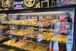 Palet Pastane &amp; Bistro