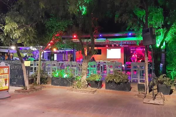 Queen Beach&amp;Pub - Pub - Muğla Bodrum