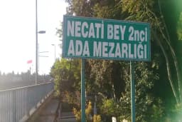 Necatibey Mezarlığı 2. Ada