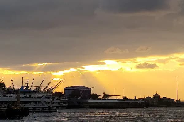Kadıköy - Feribot İskelesi - İstanbul Kadıköy