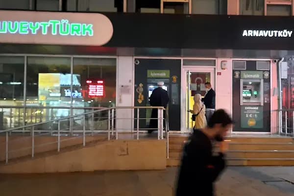 Kuveyt Türk Arnavutköy Şubesi - Banka - İstanbul Arnavutköy