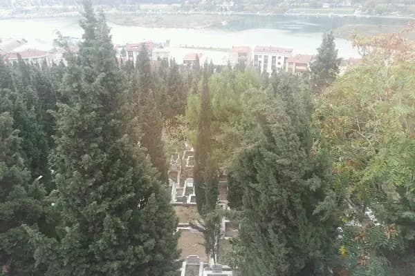 Sütlüce Mezarlığı - Mezarlık - İstanbul Beyoğlu