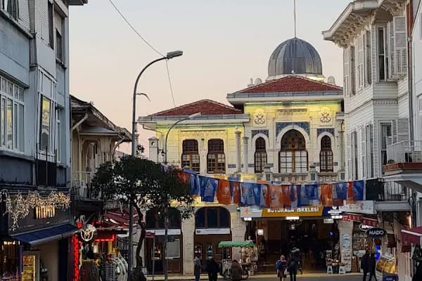 Büyükada (Mavi Marmara, Dentur) - Feribot İskelesi - İstanbul Adalar