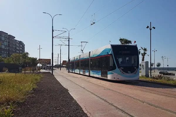 Karantina Tramvay Durağı - Ulaşım Hizmeti - İzmir Çiğli