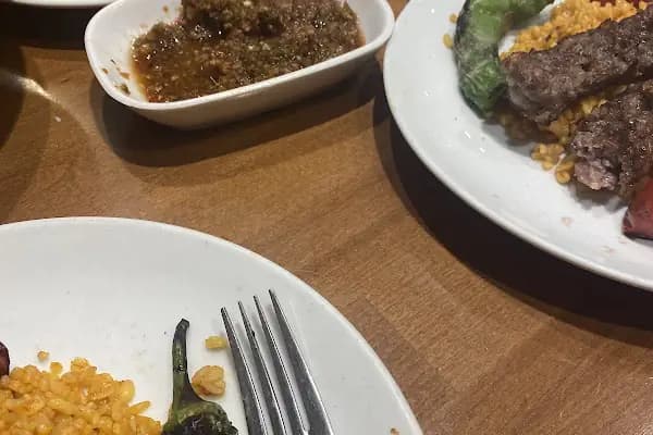 Beydağı Döner Kebap - Restoran - İstanbul Esenler