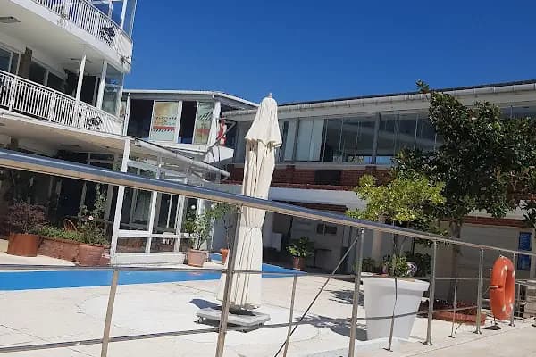 Burgazada Deniz Klübü - Kulüp - İstanbul Adalar