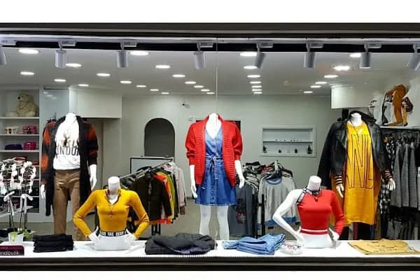 Egz Butik - Giyim mağazası - İstanbul Kartal